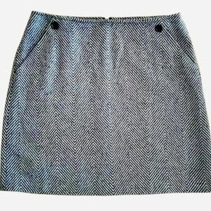 Banana Republic Navy & White Herringbone Classic Preppy Mini Midi Skirt Elegant